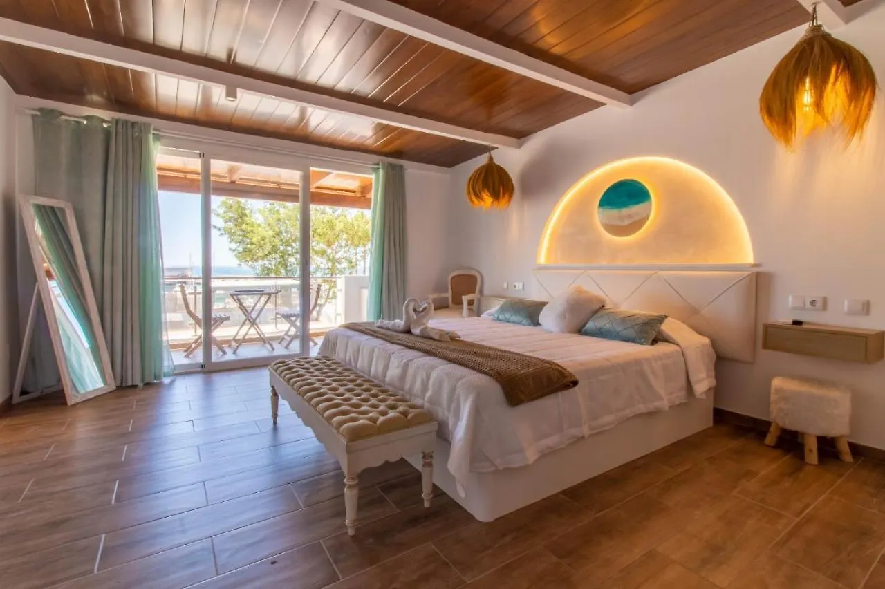 Room In Guest Room - Private Room With Beautiful Sea View Marbella